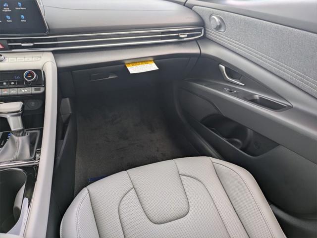 new 2025 Hyundai Elantra car, priced at $28,982