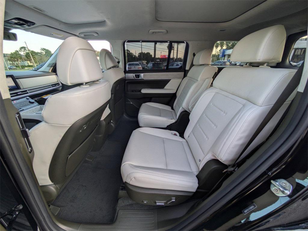 new 2025 Hyundai Santa Fe car, priced at $42,323