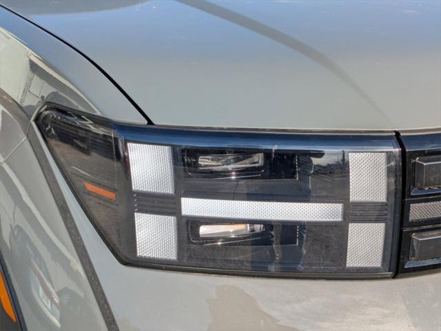 new 2025 Hyundai Santa Fe car, priced at $41,035