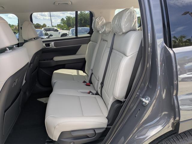 new 2025 Hyundai Santa Fe car, priced at $34,689