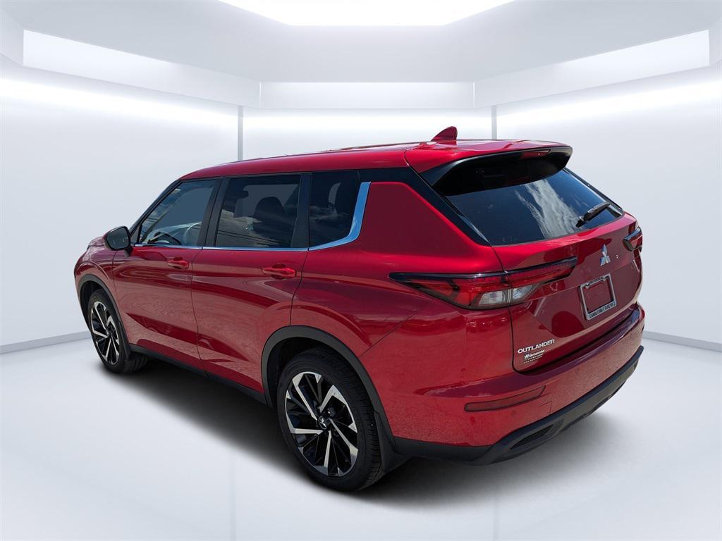 used 2022 Mitsubishi Outlander car, priced at $16,398
