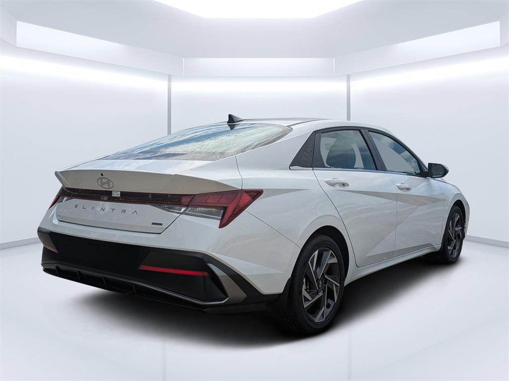 new 2025 Hyundai Elantra car, priced at $28,215