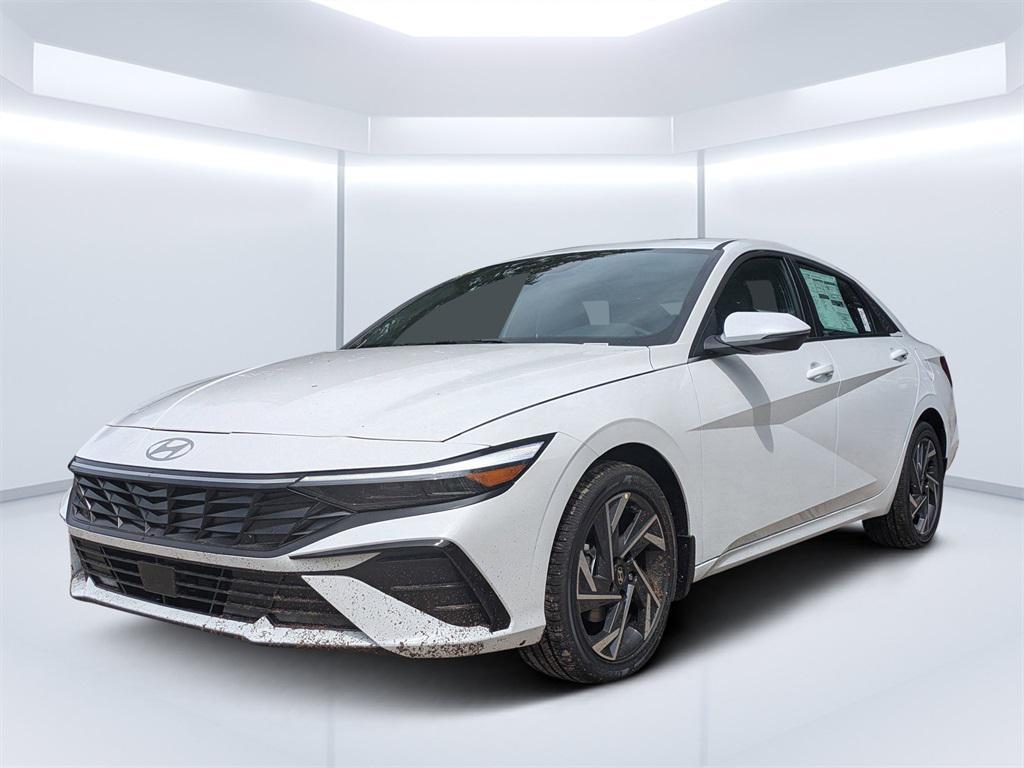 new 2025 Hyundai Elantra car, priced at $28,215