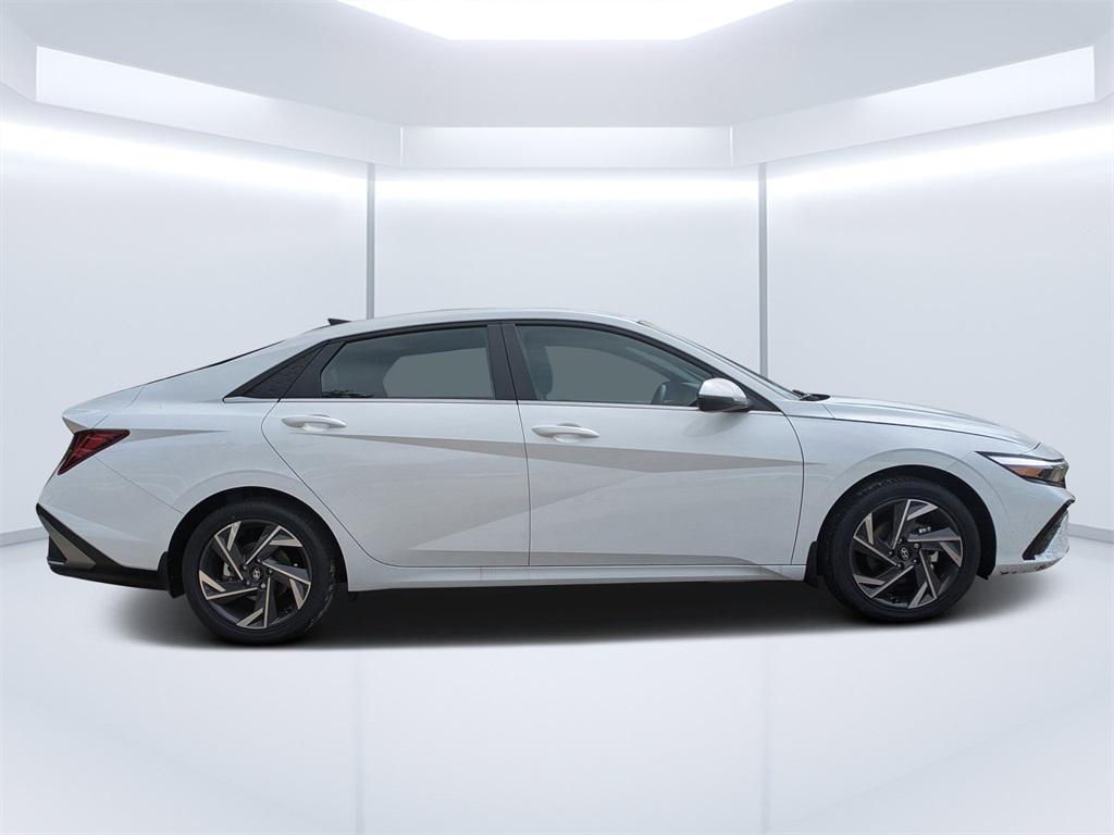 new 2025 Hyundai Elantra car, priced at $28,215