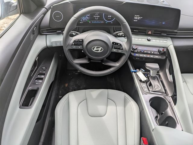 new 2025 Hyundai Elantra car, priced at $29,157