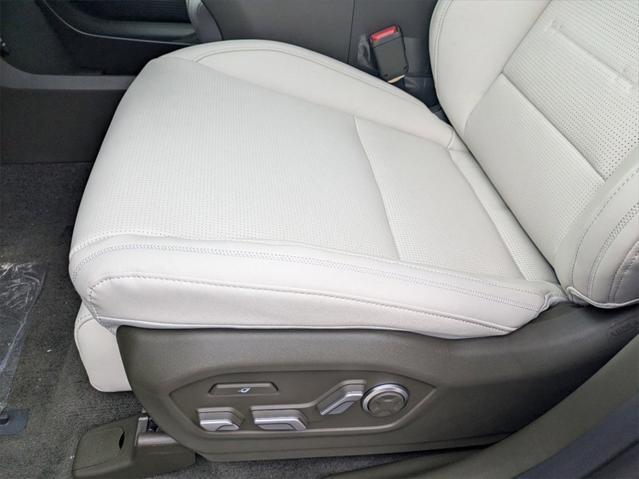new 2025 Hyundai Santa Fe car, priced at $42,757