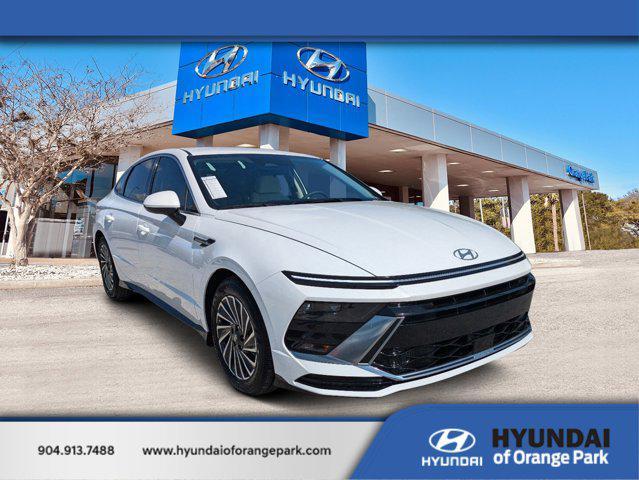 new 2024 Hyundai Sonata Hybrid car, priced at $30,205