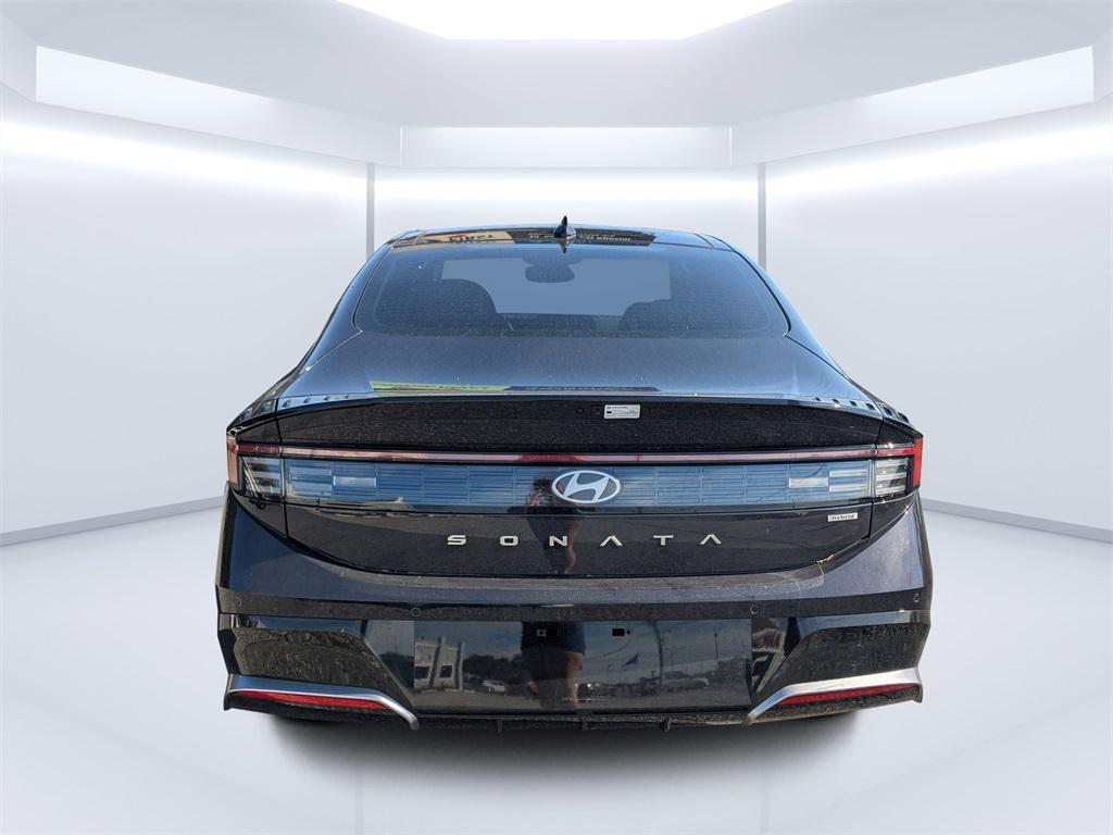 new 2025 Hyundai Sonata Hybrid car, priced at $32,795