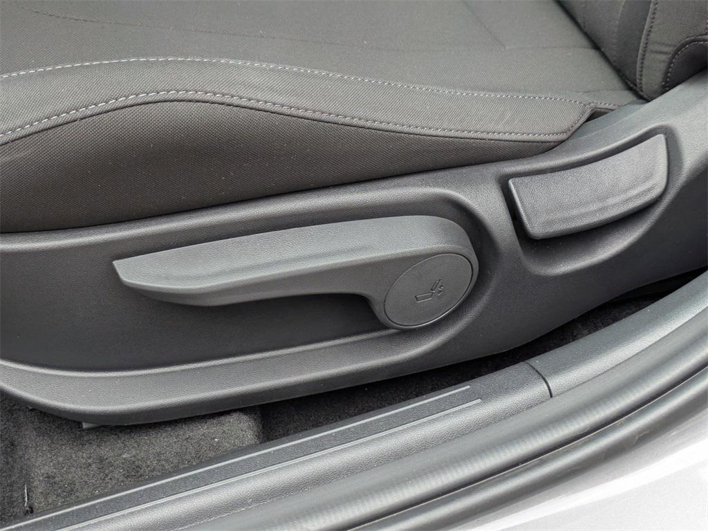 new 2025 Hyundai Elantra car, priced at $22,977