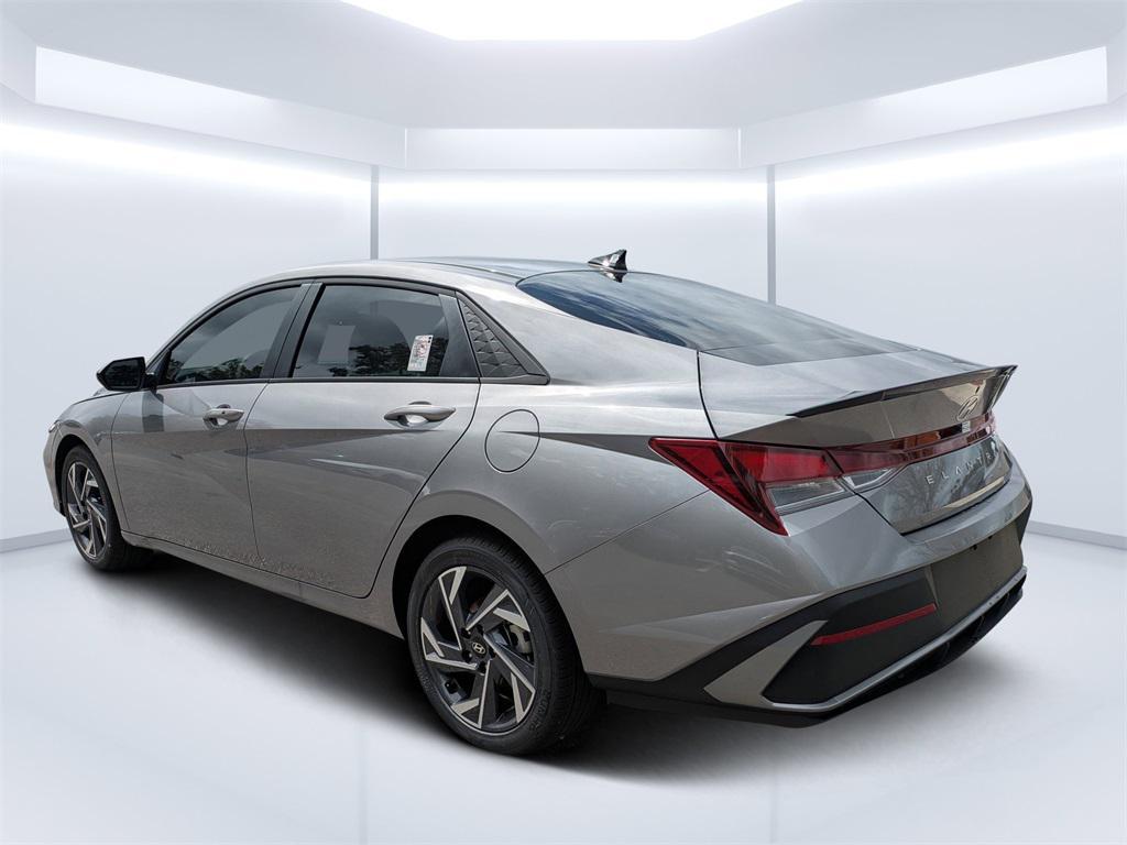 new 2025 Hyundai Elantra car, priced at $22,977