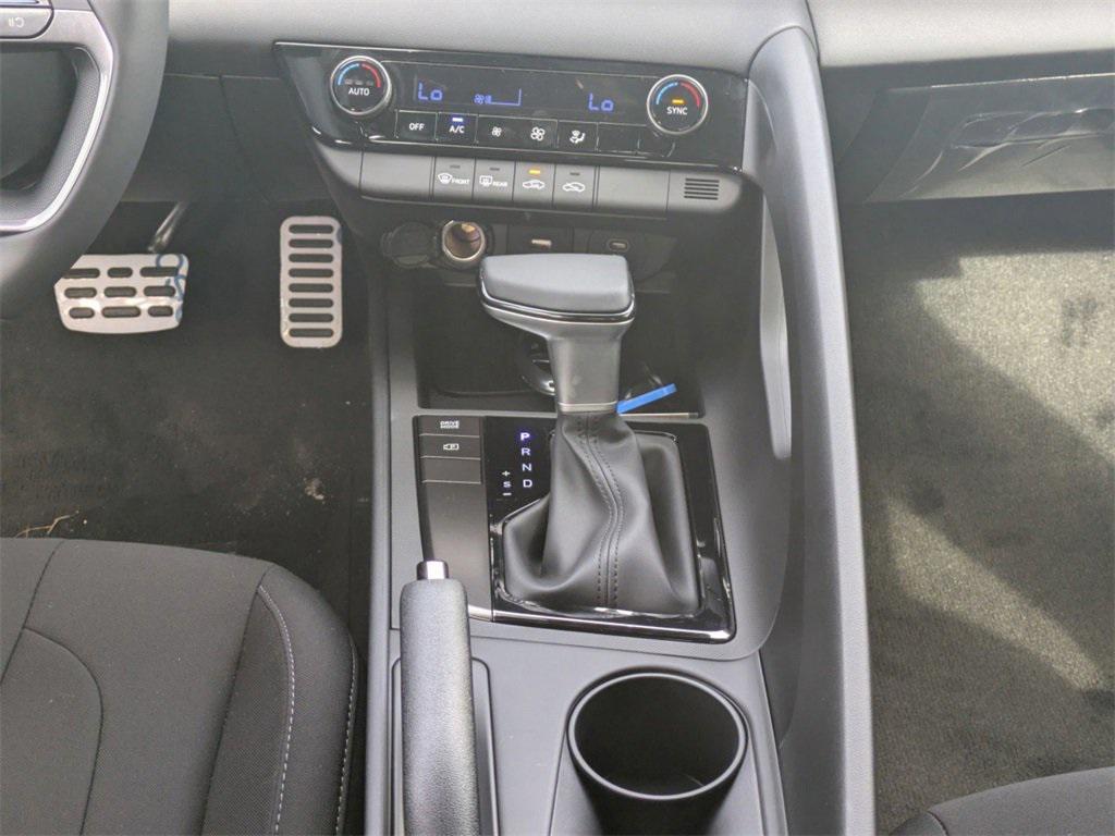 new 2025 Hyundai Elantra car, priced at $23,411