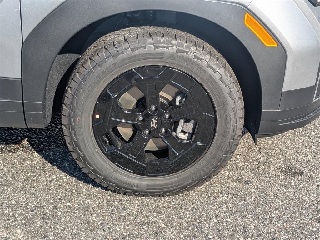 new 2025 Hyundai SANTA FE HEV car, priced at $40,889