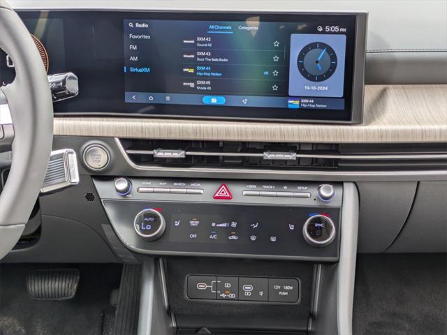 new 2025 Hyundai Sonata Hybrid car, priced at $29,589