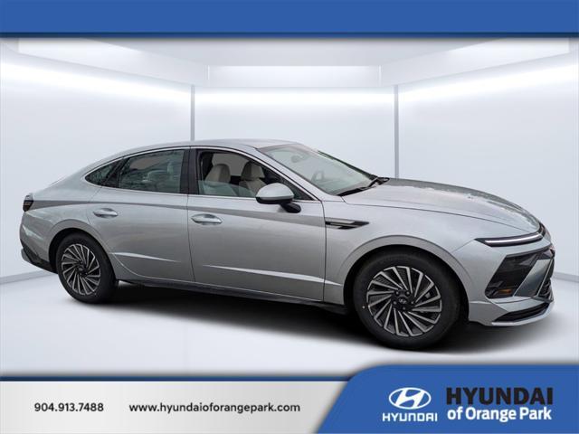 new 2025 Hyundai Sonata Hybrid car, priced at $29,589