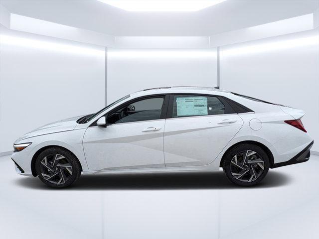 new 2025 Hyundai Elantra car, priced at $28,095