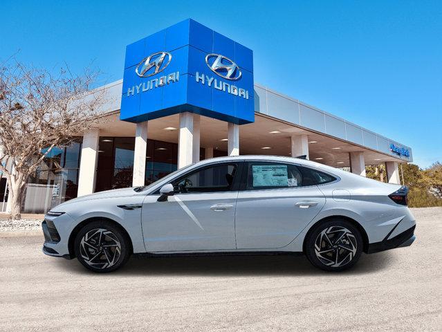 new 2024 Hyundai Sonata car, priced at $30,084