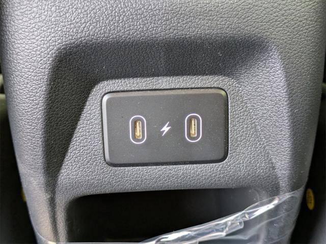 new 2025 Hyundai Venue car, priced at $24,131