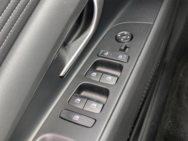new 2025 Hyundai Elantra car, priced at $26,003