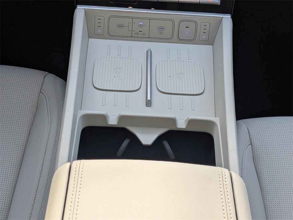 new 2025 Hyundai SANTA FE HEV car, priced at $40,044