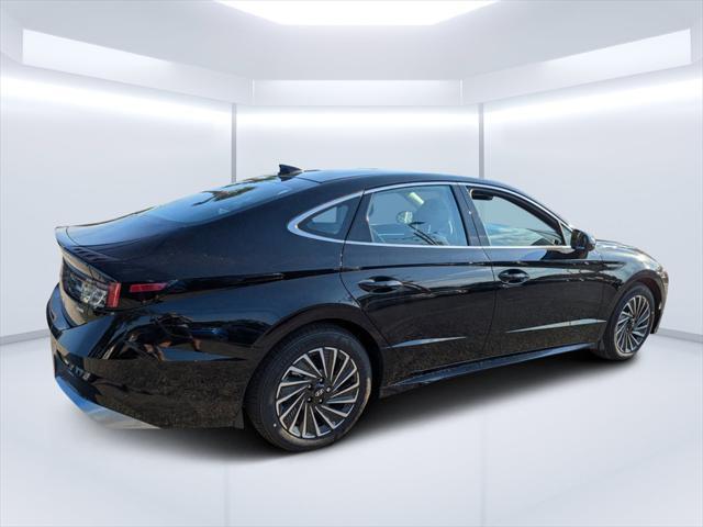 new 2024 Hyundai Sonata Hybrid car, priced at $27,946