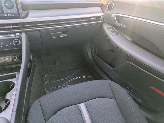 new 2024 Hyundai Sonata Hybrid car, priced at $27,946
