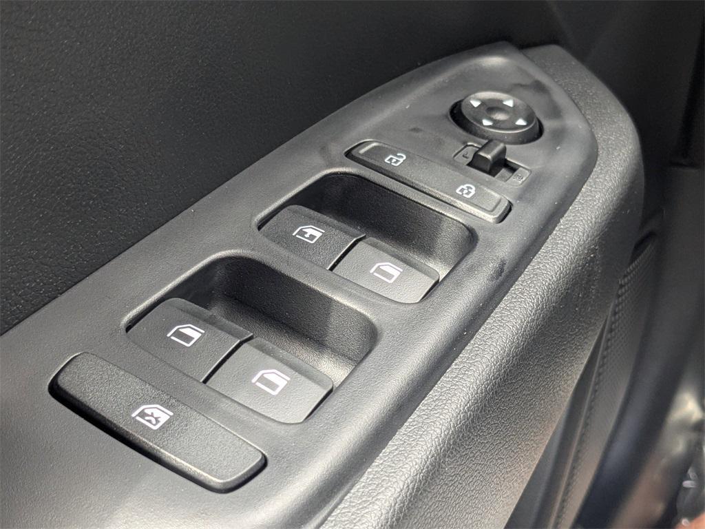 new 2025 Hyundai Venue car, priced at $20,912