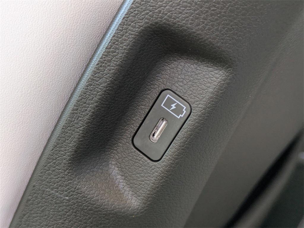 new 2025 Hyundai Santa Fe car, priced at $45,738
