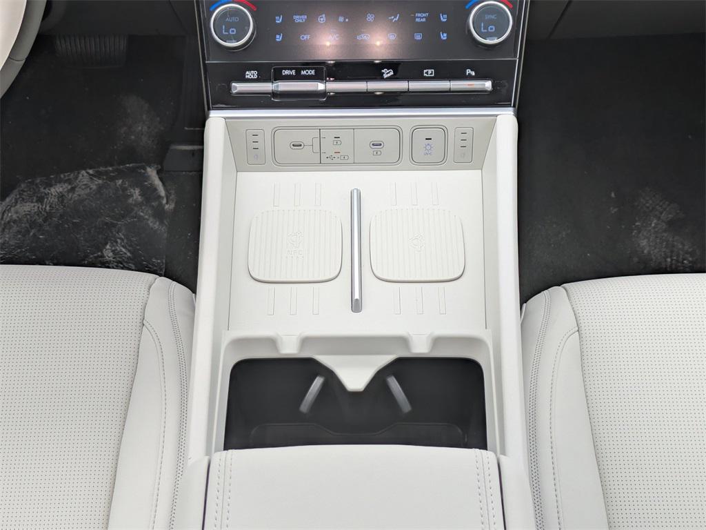 new 2025 Hyundai SANTA FE HEV car, priced at $40,914