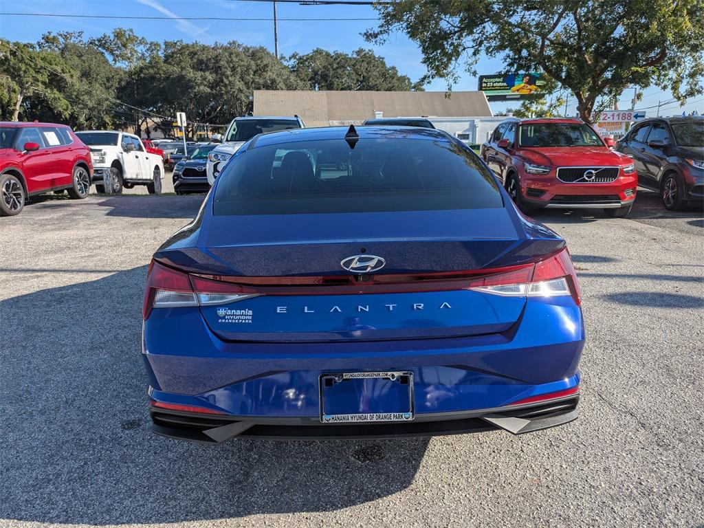 used 2023 Hyundai Elantra car