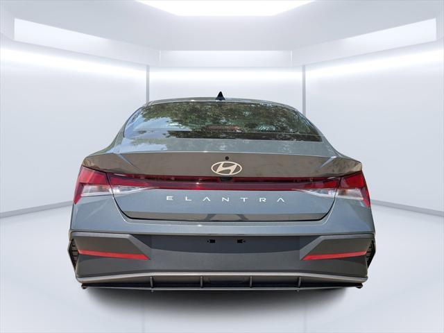 new 2025 Hyundai Elantra car, priced at $21,016