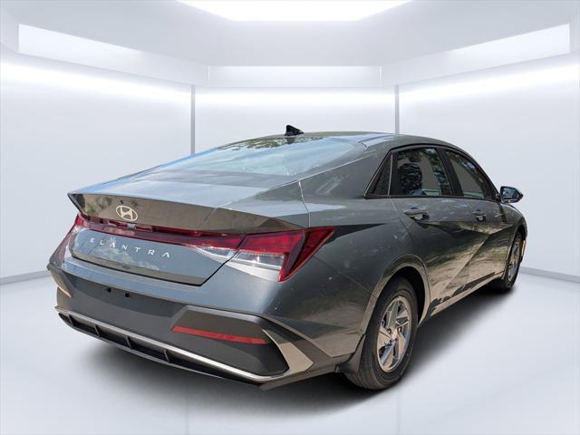 new 2025 Hyundai Elantra car, priced at $21,016