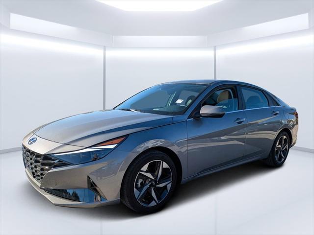 new 2025 Hyundai Elantra car, priced at $24,747