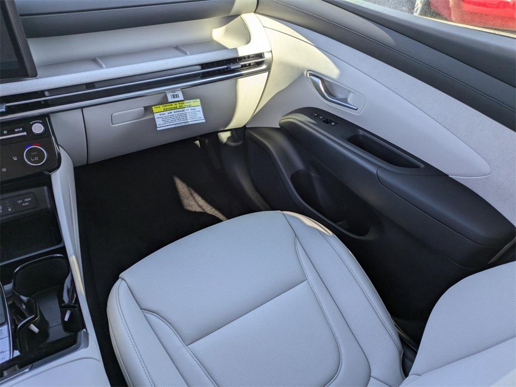 new 2025 Hyundai Tucson car, priced at $31,912