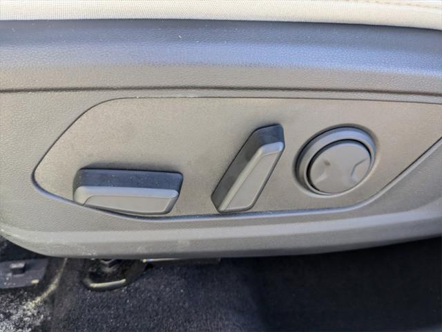new 2025 Hyundai Tucson car, priced at $31,012
