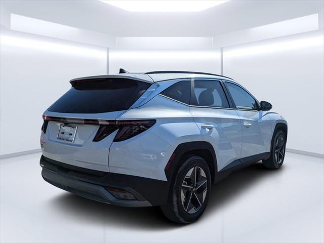 new 2025 Hyundai Tucson car, priced at $31,012
