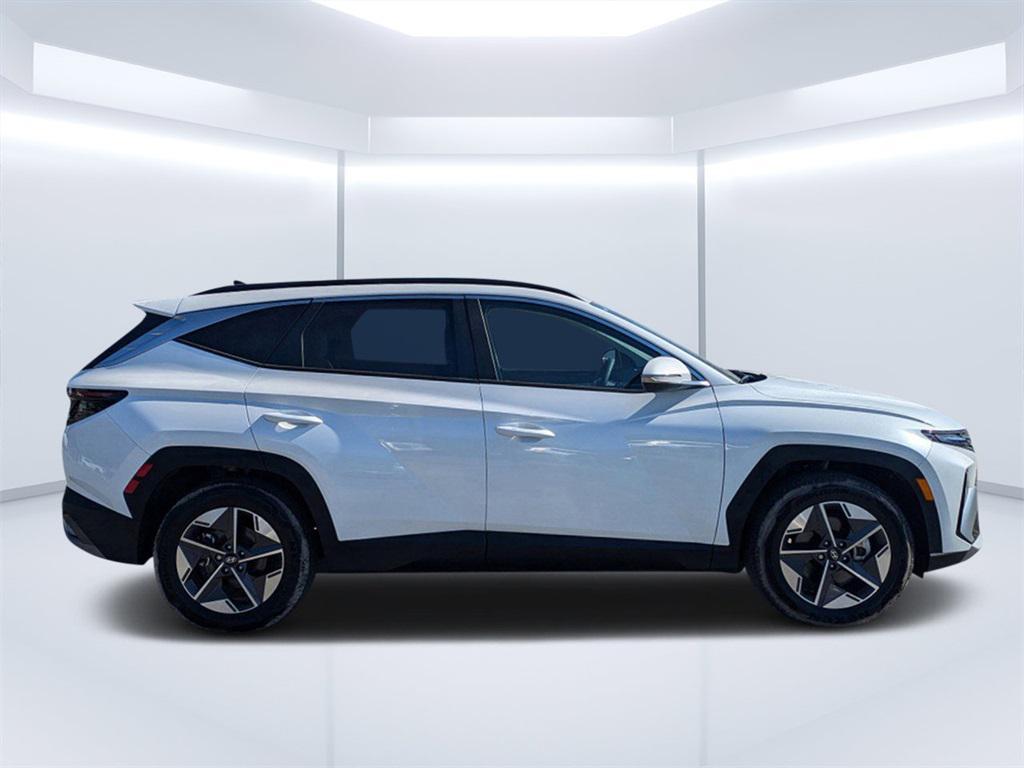 new 2025 Hyundai Tucson car, priced at $31,912