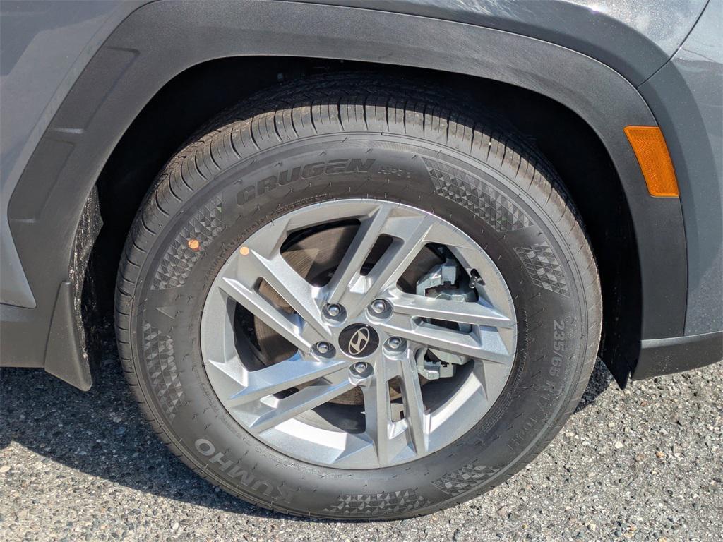 new 2026 Hyundai Tucson car, priced at $27,836