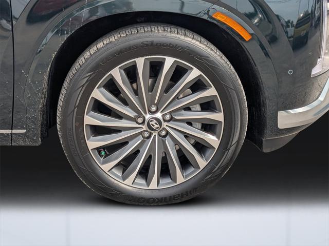 used 2024 Hyundai Palisade car, priced at $46,087