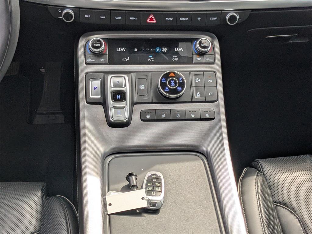 used 2024 Hyundai Palisade car, priced at $42,499