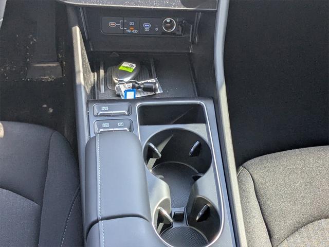 new 2025 Hyundai Sonata Hybrid car, priced at $31,863