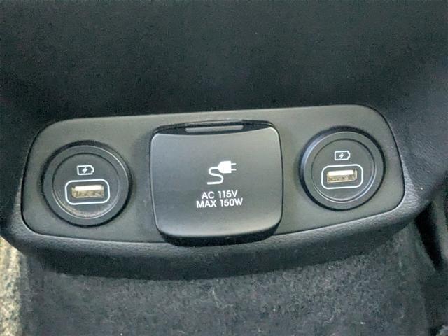 used 2023 Hyundai Santa Fe car, priced at $29,487