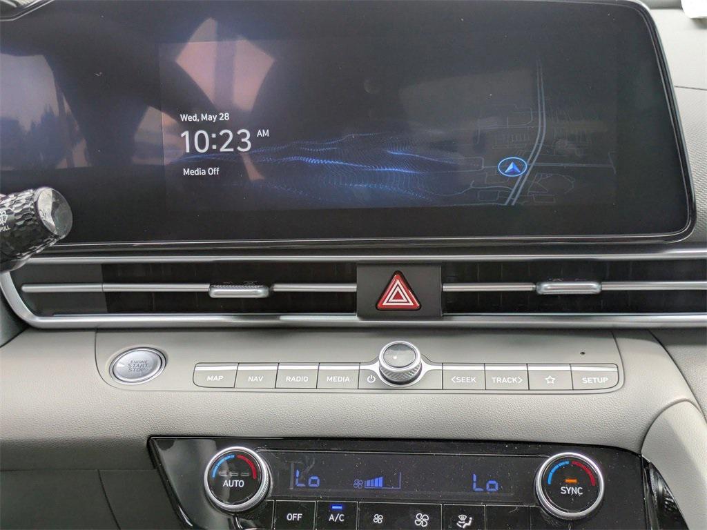 new 2025 Hyundai ELANTRA HEV car, priced at $25,717