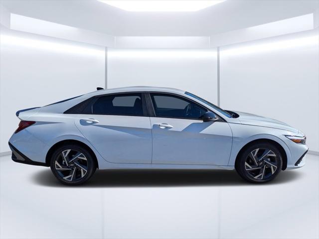 new 2025 Hyundai Elantra car, priced at $25,940