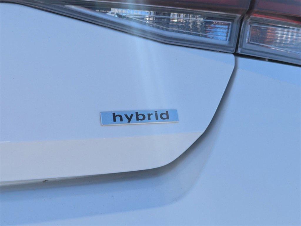 new 2025 Hyundai ELANTRA HEV car, priced at $25,717