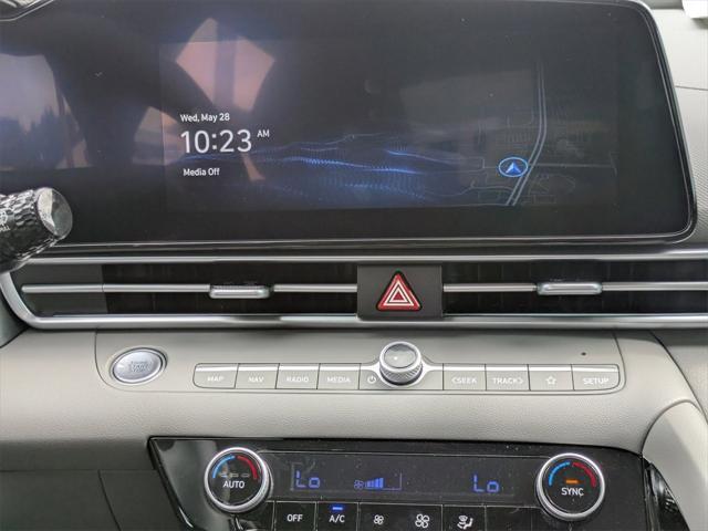 new 2025 Hyundai Elantra car, priced at $25,940