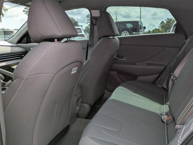 new 2025 Hyundai Elantra car, priced at $25,940