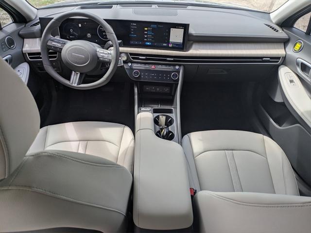 new 2025 Hyundai Sonata Hybrid car, priced at $36,261