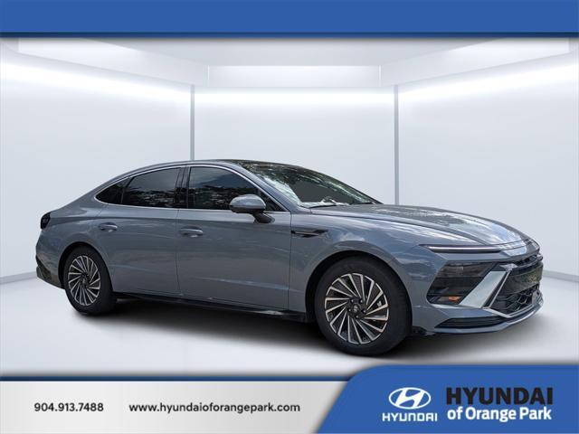 new 2025 Hyundai Sonata Hybrid car, priced at $36,261