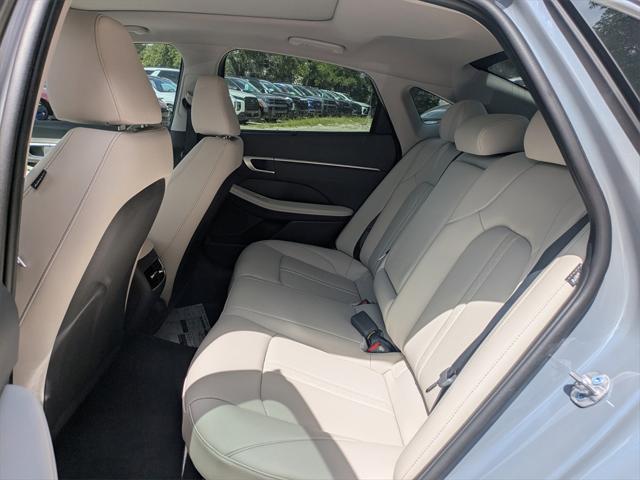 new 2025 Hyundai Sonata Hybrid car, priced at $36,261