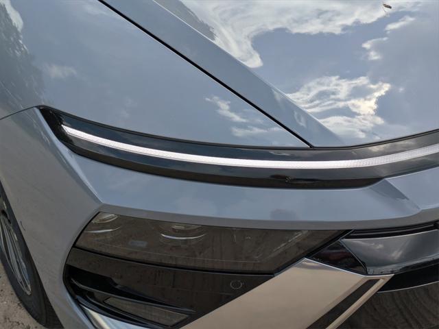 new 2025 Hyundai Sonata Hybrid car, priced at $36,261